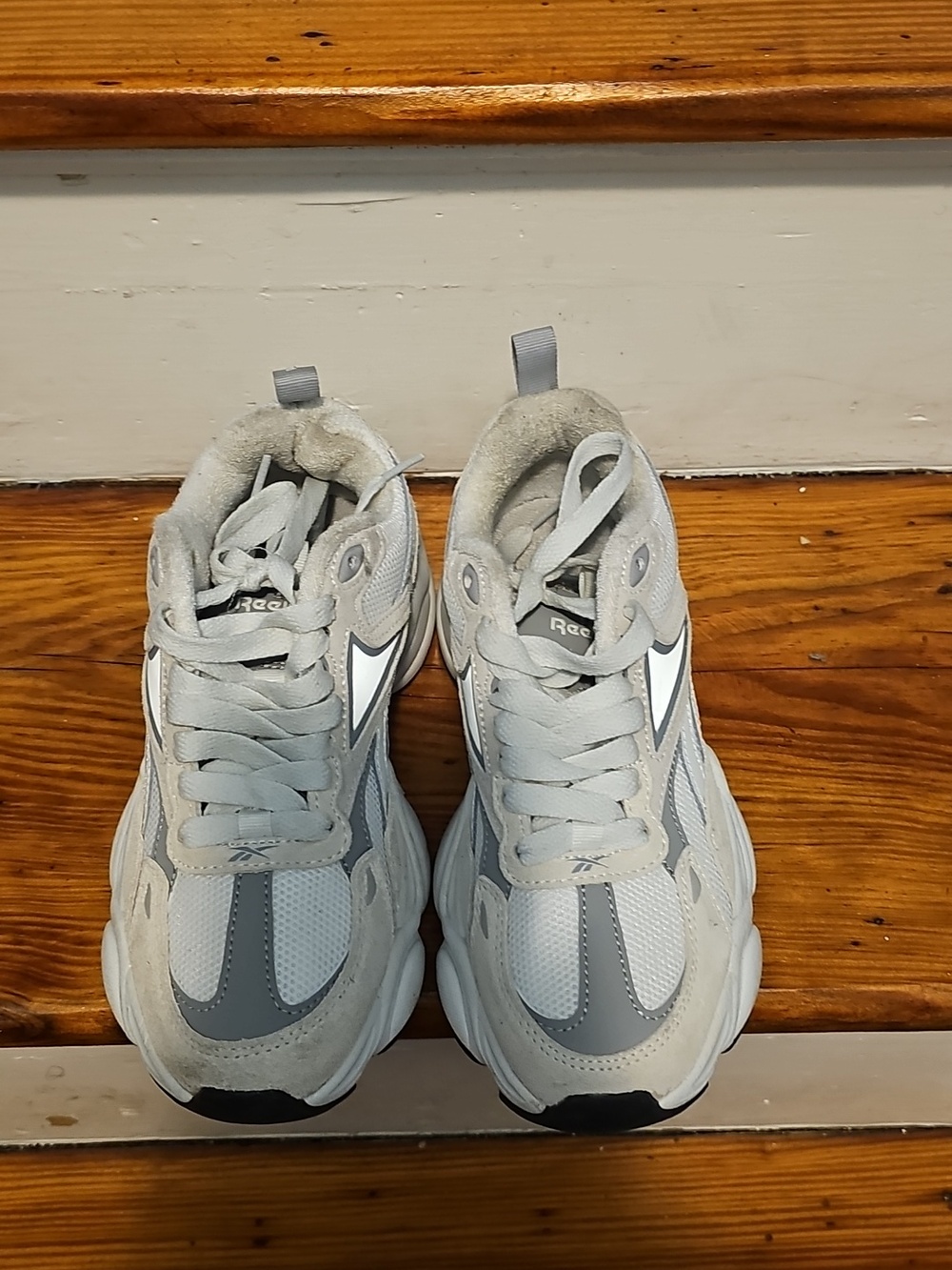 Reebok Sneakers - Picture 2 of 6